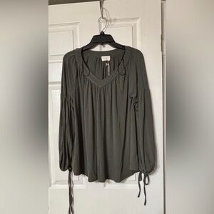 Allie Rose Elegant Olive Green Women's Medium Top